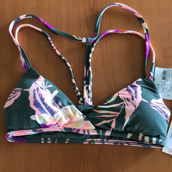 Roxy brand bikini. - Picture 2 of 7